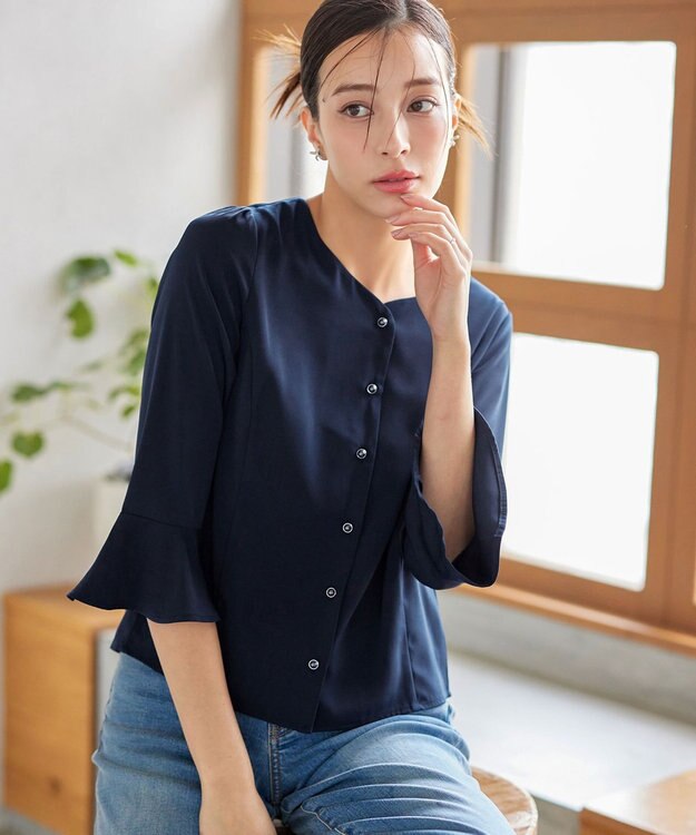 Tiaclasse 【洗える】ハートネックフレア袖ブラウス オフホワイト