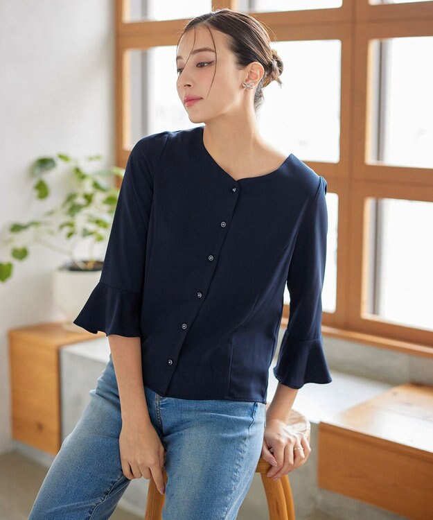 Tiaclasse 【洗える】ハートネックフレア袖ブラウス オフホワイト