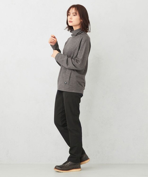 JOSEPH ABBOUD MOUNTAIN 【UNISEX】ウォッシャブルウールタートルネック ライトグレー系