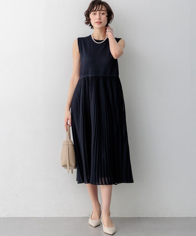 23区 【先行予約】プリーツニット ワンピース ネイビー系