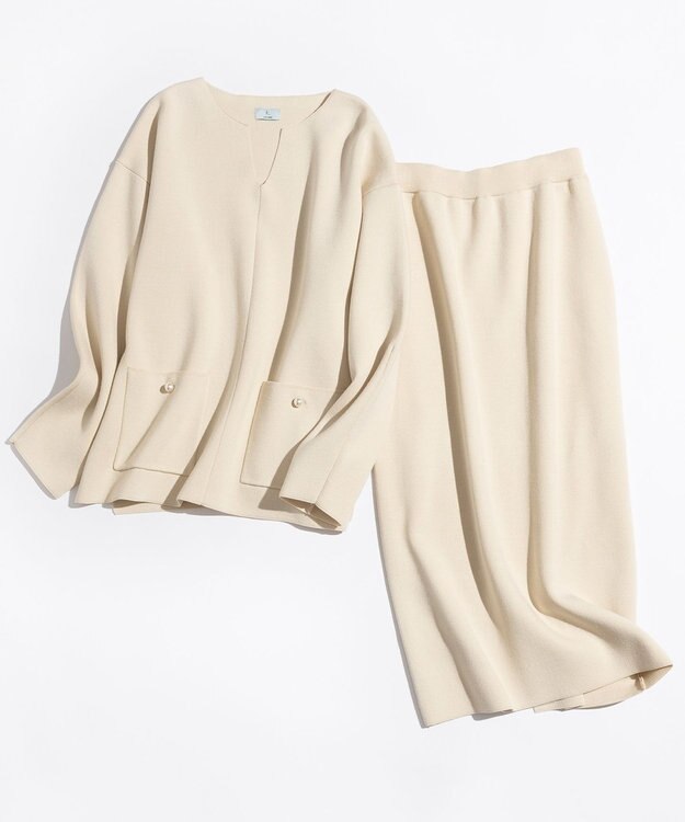 組曲 S 【加藤ローサさん着用】スムースストレッチニットアップ アイボリー系