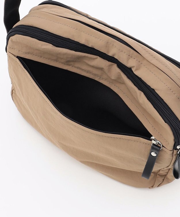 LA BAGAGERIE 【MONICA】フロントポケットショルダーバッグ グレージュ