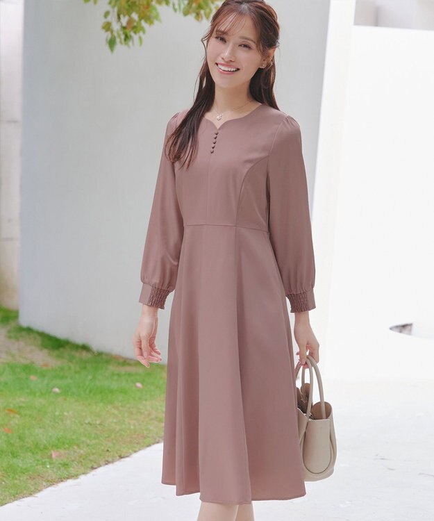 Tiaclasse 【セレモニー・XSサイズ追加・新色追加】ハートネックくるみ釦ワンピース ピンク