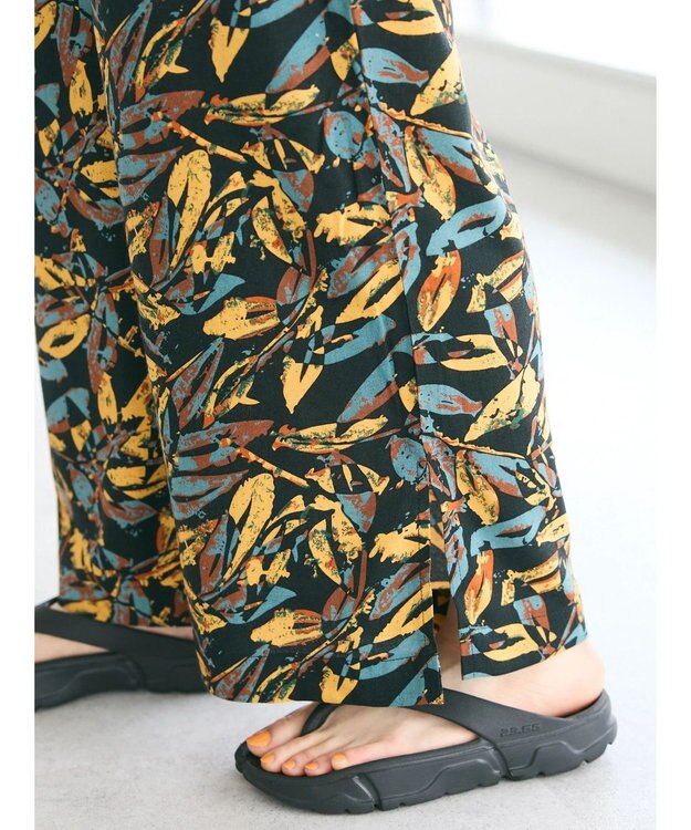 CRAFT STANDARD BOUTIQUE レーヨン柄プリントワイドパンツ Mustard