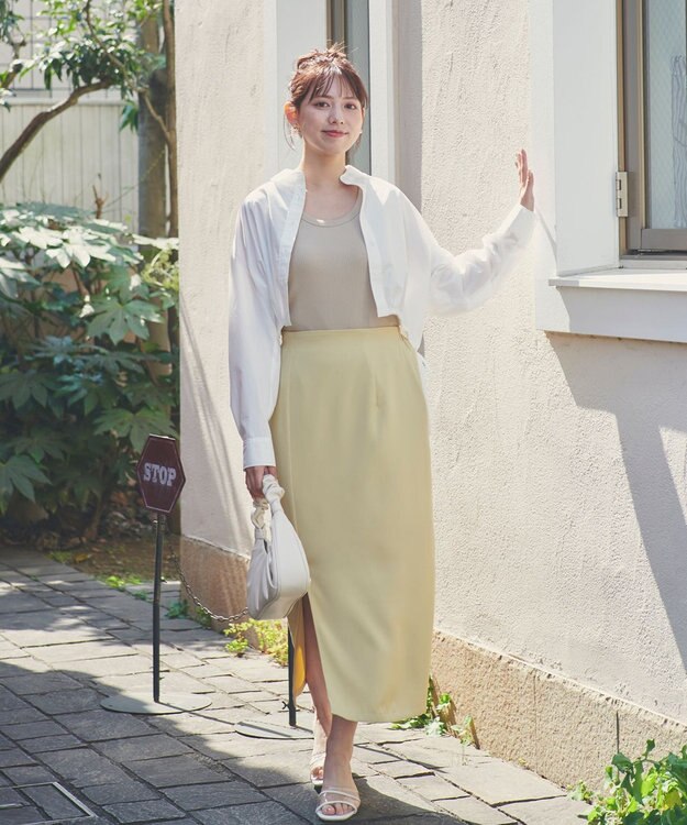 Feroux 【洗える】ショート丈ドロスト シャツ ホワイト系