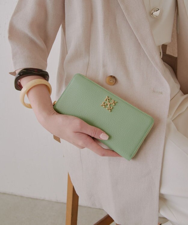 russet モノグラムプレートラウンドジップウォレット(SO-372) Green/GR