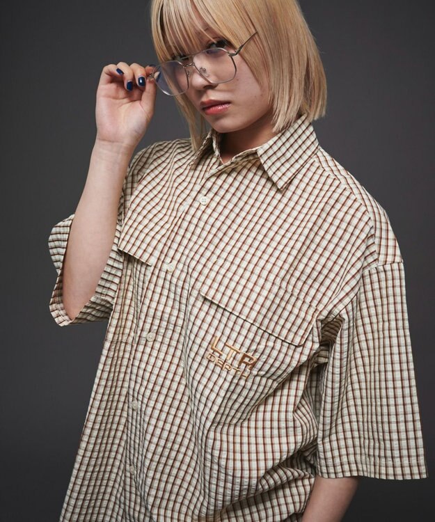 WEGO 【ユニセックス着用ITEM】ミニマムチェックロゴシャツ（SS） ベージュチェック1