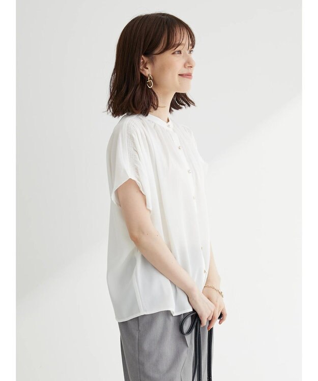 Green Parks ・ＥＬＥＮＣＡＲＥ　ＤＵＥ　イロイロ釦ドルマンブラウス Off White