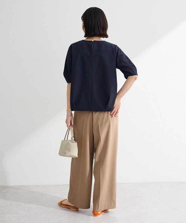 Green Parks 表面感裾タックブラウス Dark Navy