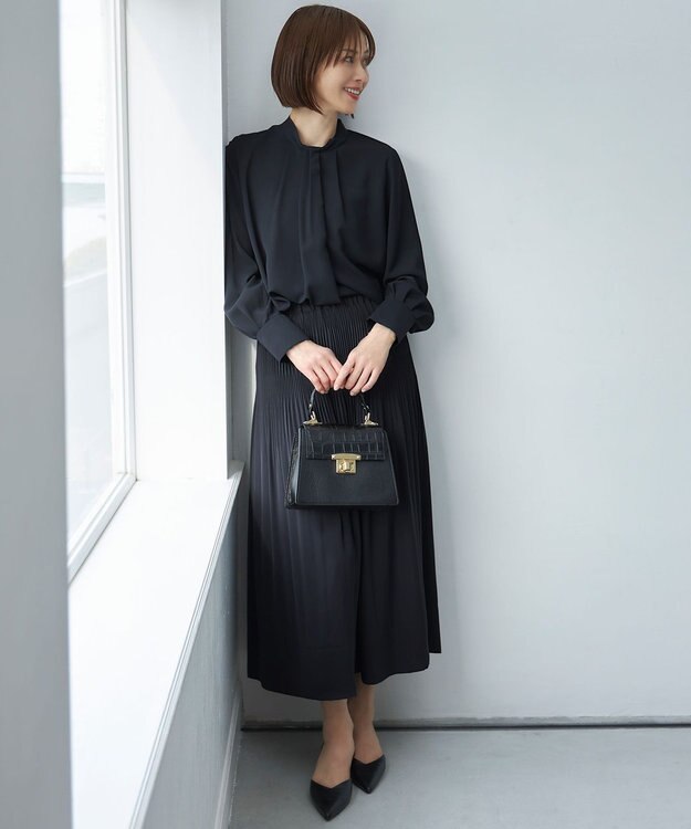 自由区 【カタログ掲載・セットアップ対応】ライトサテン ブラウス ネイビー