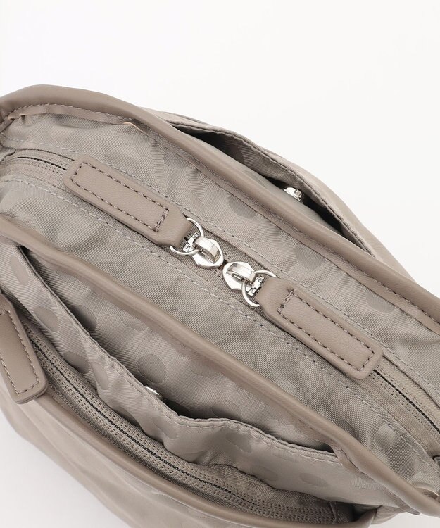 Y'SACCS ドットジャガードポシェット ライトグレー