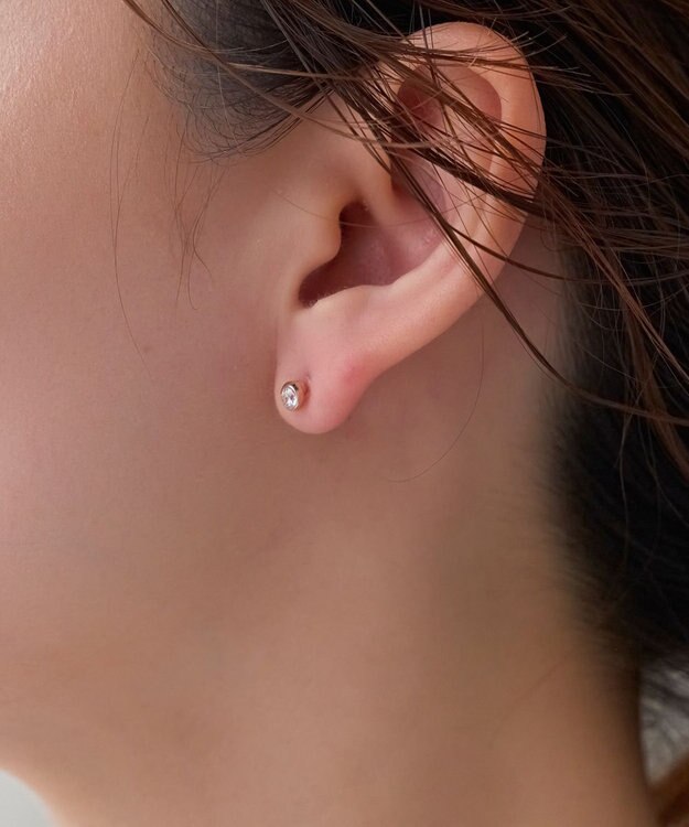 Phoebe 【金属アレルギー対応】ムーンライトビジューセラミックピアス　シャンパンゴールド シャンパンゴールド