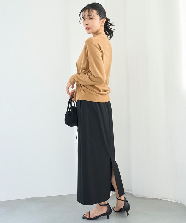 UNFILO L UVモイスト スリーブレスニット キャメル