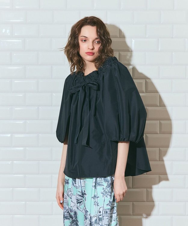 GRACE CONTINENTAL ボリュームスリーブトップ ブラック