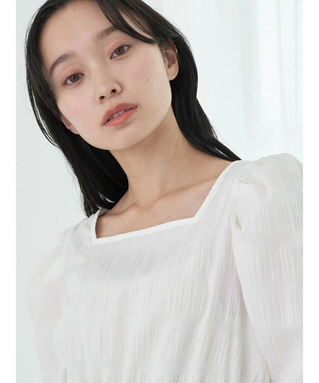 earth music&ecology スクエアネックチュニック Off White