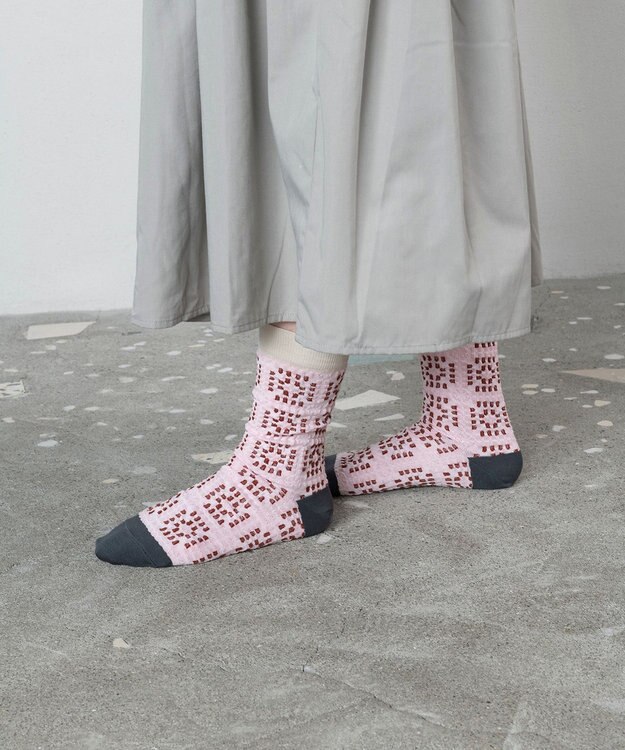 TRICOTE かぎあみ柄パンピーソックス 72PINK