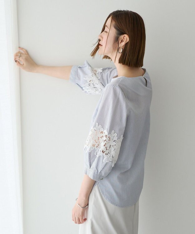 YECCA VECCA ストライプ柄レース切替ブラウス Off White