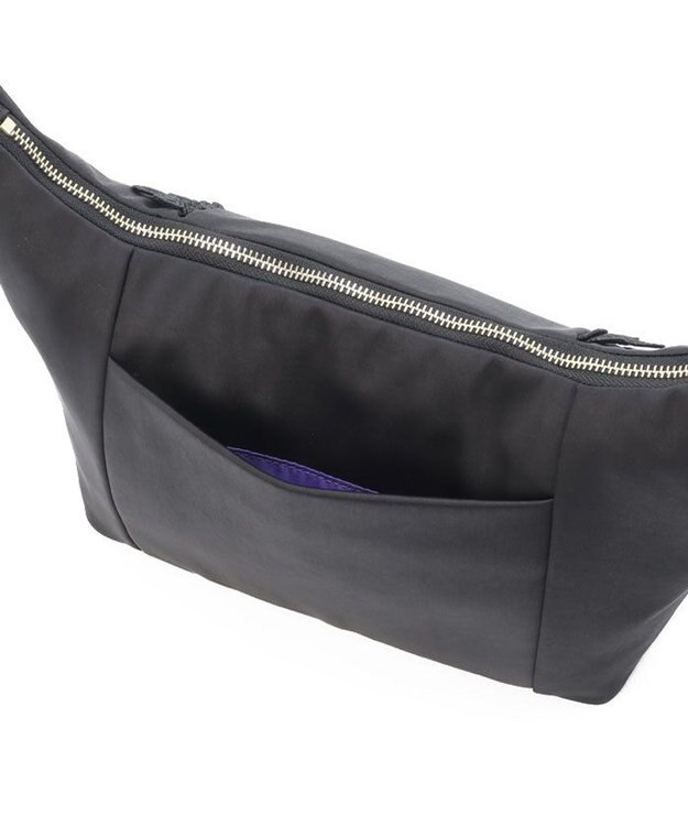 ANNA SUI タフィ ショルダーバッグ クロ