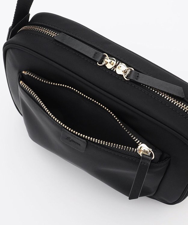 J.PRESS LADIES 【WEB限定カラーあり】スクエア ショルダーバッグ ブラック系
