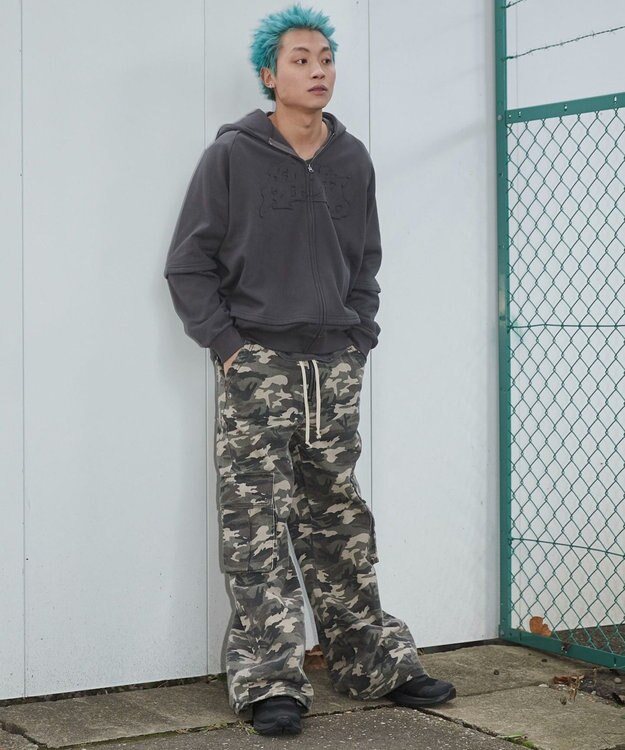 WEGO 【ユニセックス着用ITEM】ダメージアップリケレイヤードZIPパーカー スミクロ