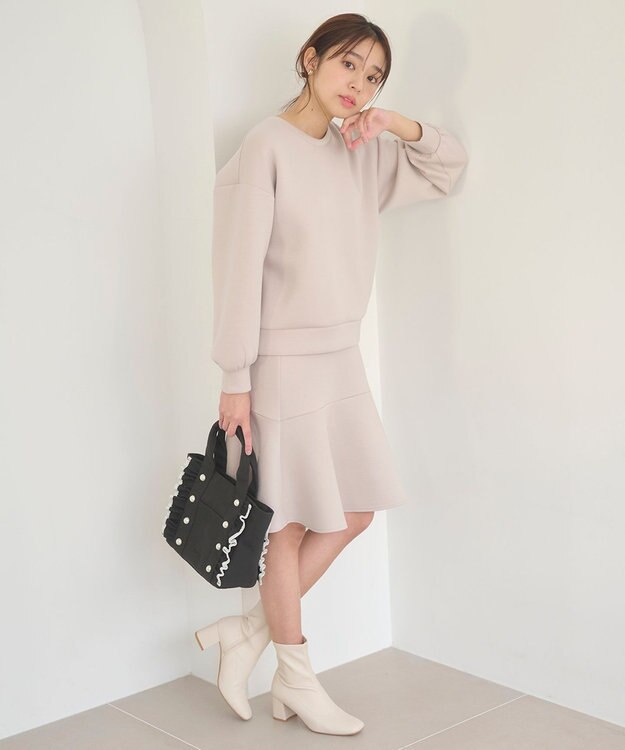 Feroux バイカラーパールフリル トート ブラック系