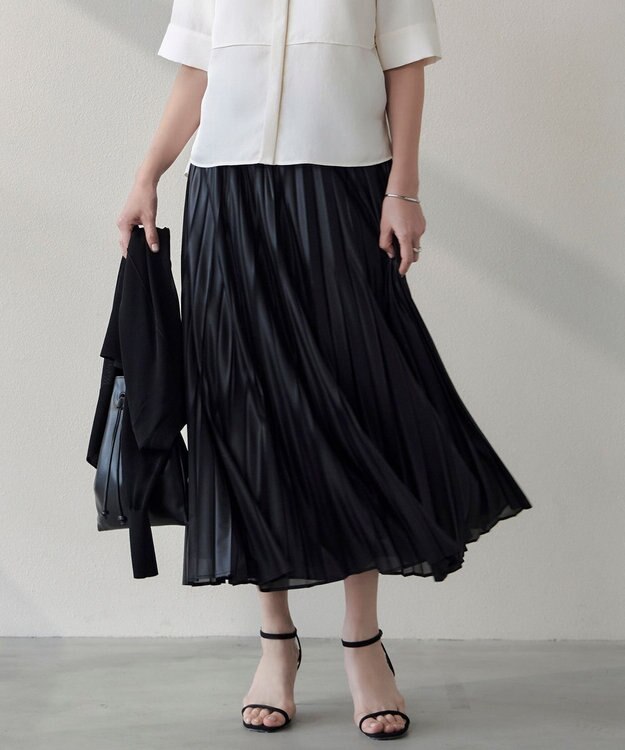 洗える】 レザーライクシアープリーツ スカート / ICB L  
