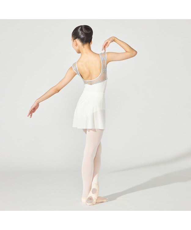 Chacott フレンチスリーブレオタード オフホワイト