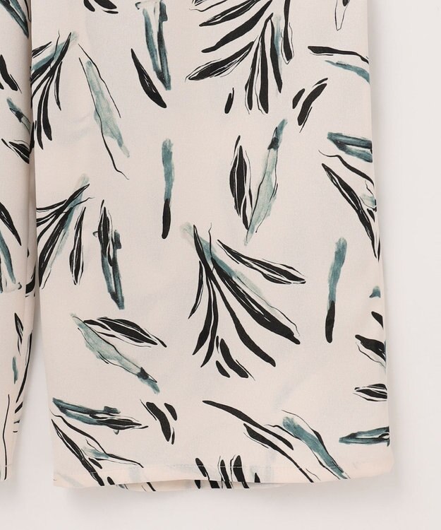 23区 【洗える】スリークボタニカルプリント ドロスト パンツ アイボリー系