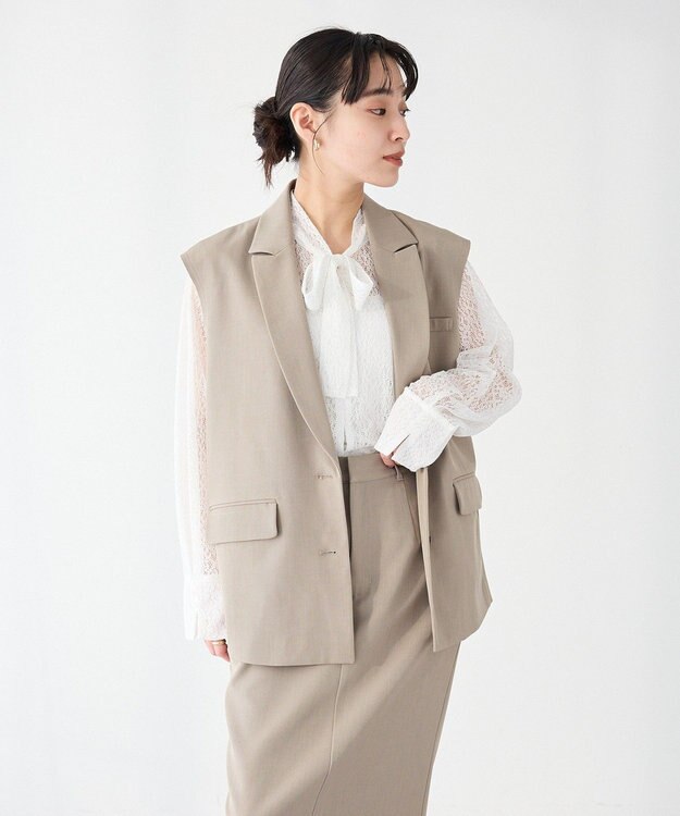 CRAFT STANDARD BOUTIQUE ＜セレモニー＞カットアウトデザインテーラードジレ Beige