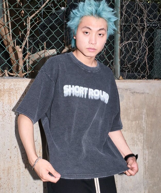 WEGO 【ユニセックス着用ITEM/MLサイズ展開】ブリーチワッフルダメージグラフィックT（SS） スミクロ