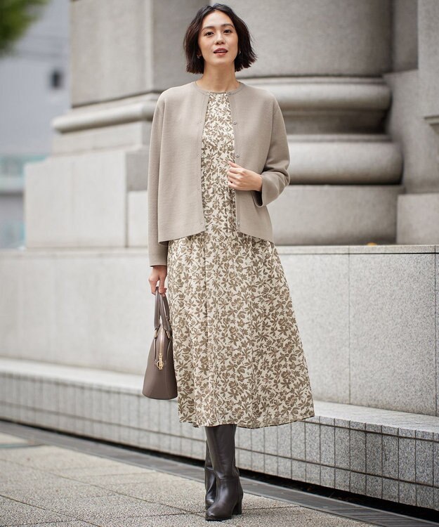 自由区 【洗える】リバーシブルニット セットアップ(カーディガン×タイトスカート) グレージュ×アクア