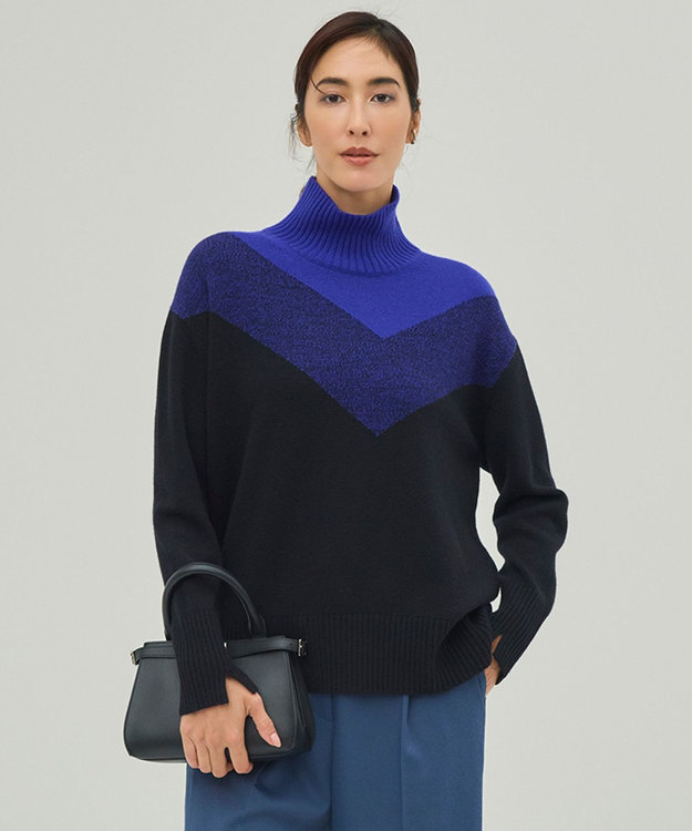 ICB L ソフトカシミヤミックス インターシャ ハイネックニット ロイヤルブルー系