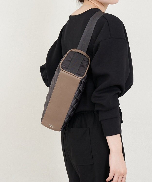 russet キルティングドラムミニショルダーバッグ(SF-267) Charcoal