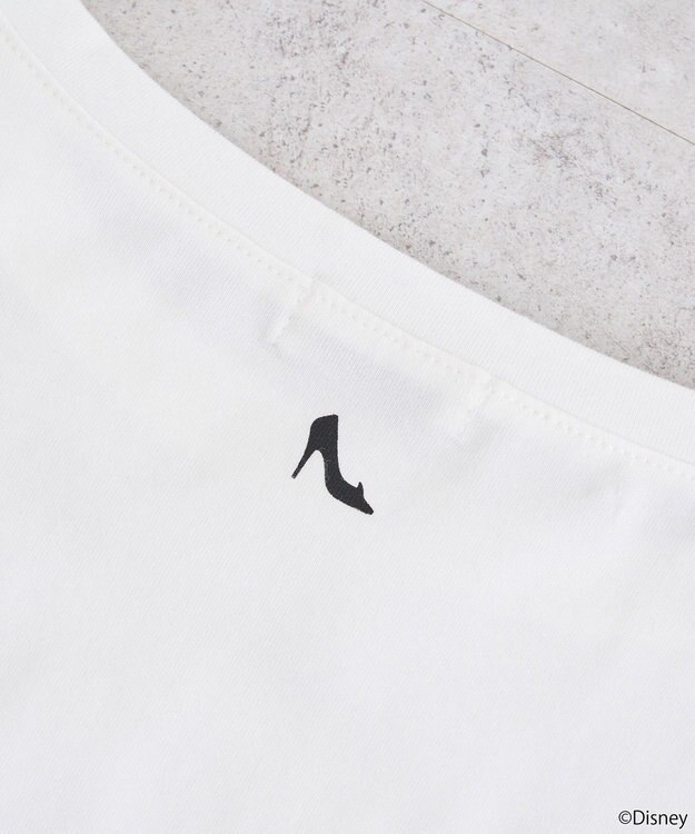 earth music&ecology シンデレラ／ビジューロゴプルオーバー White