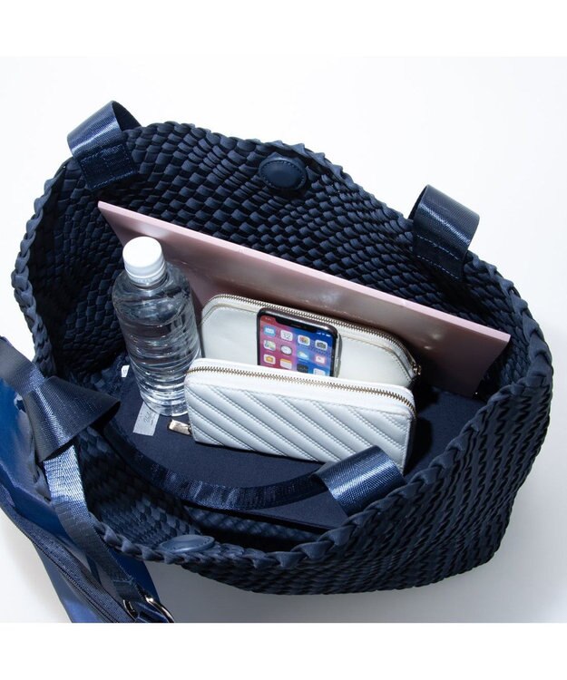 UNBILLION ポーチ付きネオプレーンメッシュビッグトートバッグ ネイビー