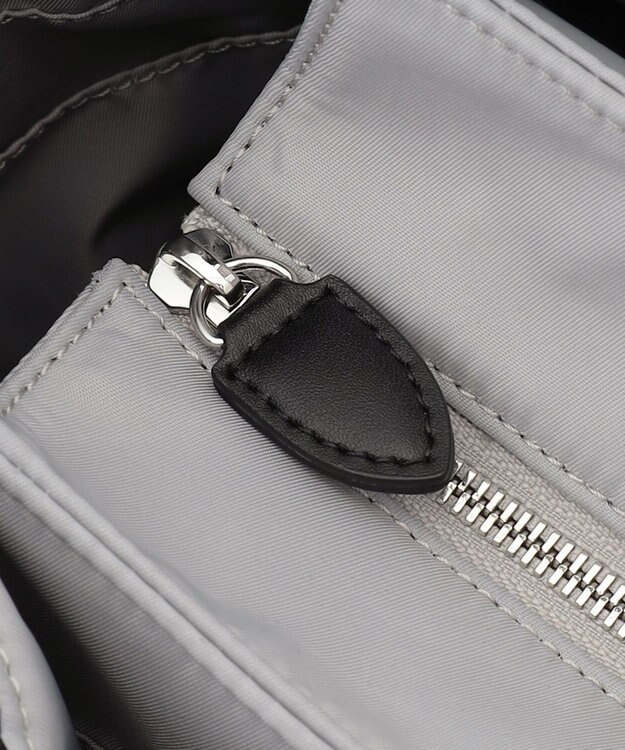 Y'SACCS フェルトトート　Mサイズ ブラック