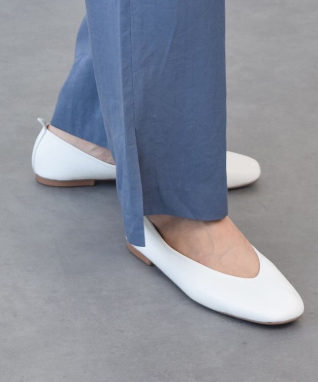 INTER-CHAUSSURES 【FABIO RUSCONI】ソフトスクエアトウVカットバレエシューズ ホワイト