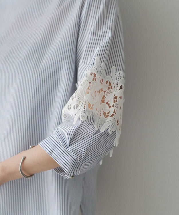 YECCA VECCA ストライプ柄レース切替ブラウス Off White