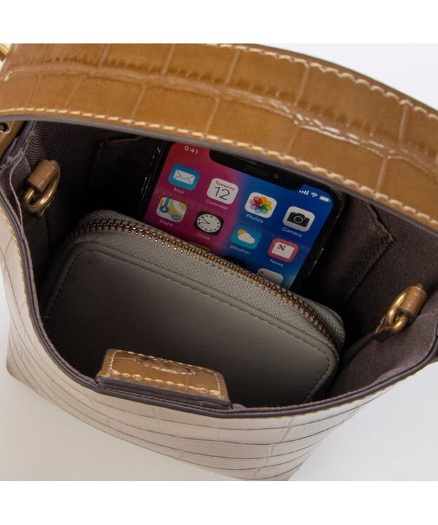 UNBILLION カシュカシュ cachechche / クロコ型押し2wayミニショルダー ブラウン