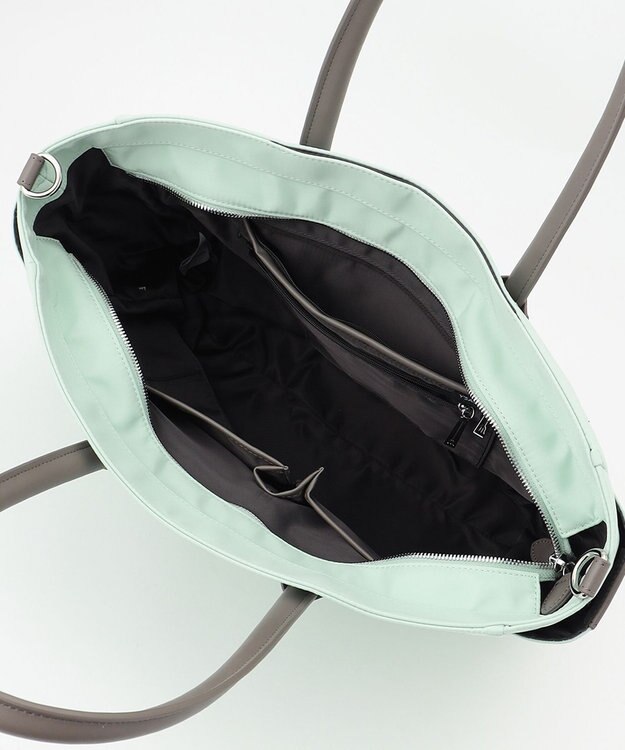 Y'SACCS ナイロン×リサイクルレザー　ホック2WAYトート　Mサイズ ミント