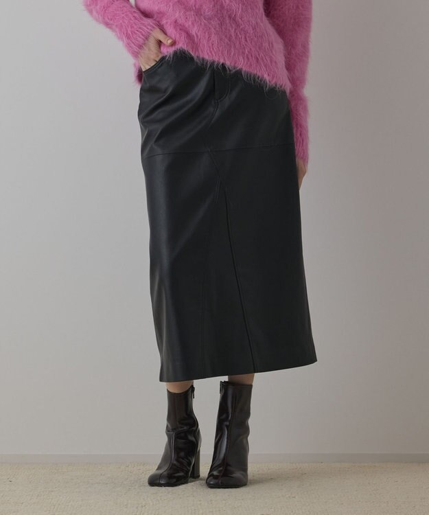 GRACE CONTINENTAL フェイクレザータイトスカート ブラック