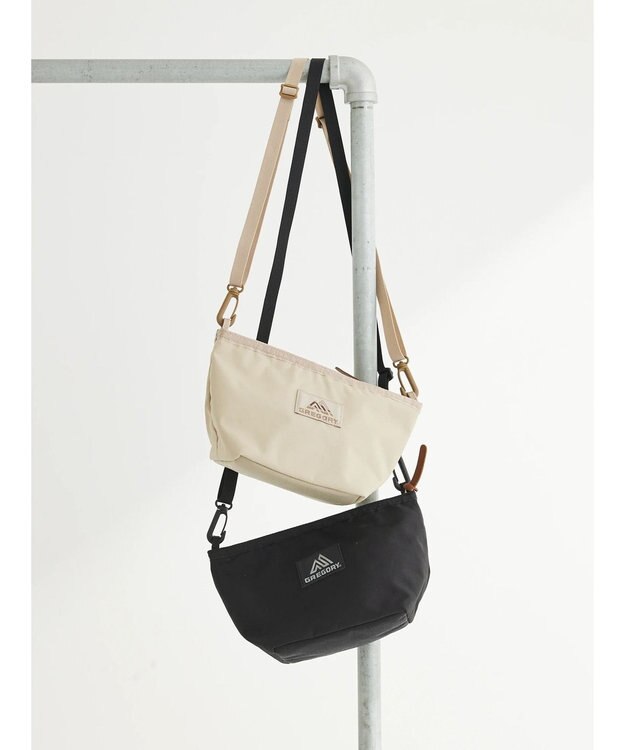 Green Parks ■ＧＲＥＧＯＲＹ　イージーショルダー Black