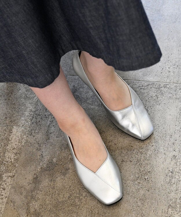 Pointer 日本製 本革Vカットパンプス シルバー