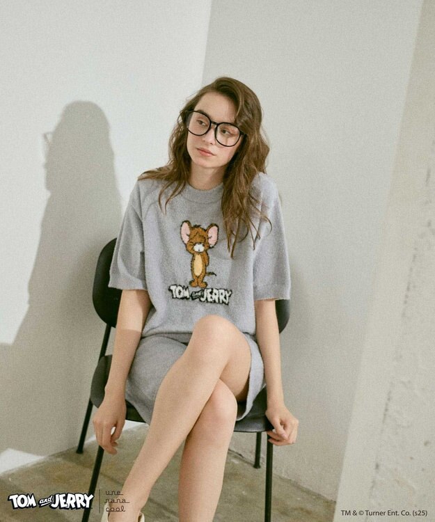 une nana cool トムとジェリー × une nana cool なめらかふわふわプルオーバー&ハーフパンツセット GY
