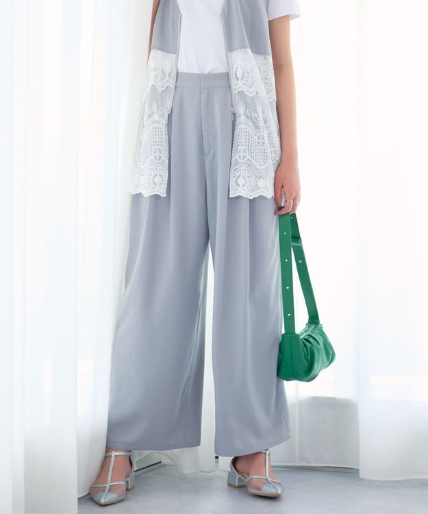 Green Parks セミワイドスラックスパンツ Light Gray