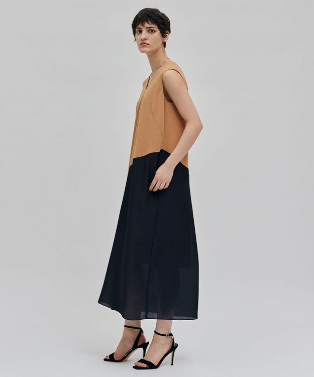 BEIGE， ARAZY / Vネックワンピース Camel×Navy