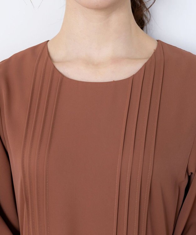 Tiaclasse L 【洗える】シンメトリープリーツワンピース ブラウン