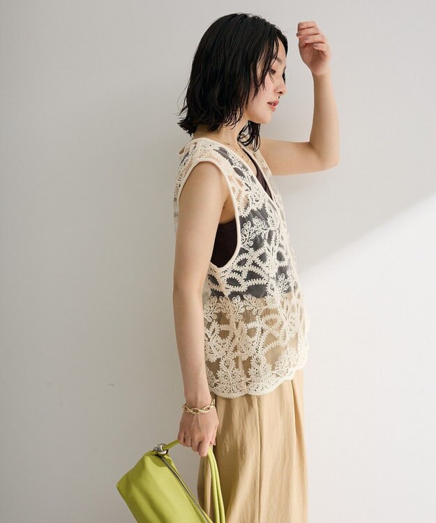 Green Parks レース刺繍ベスト Ivory