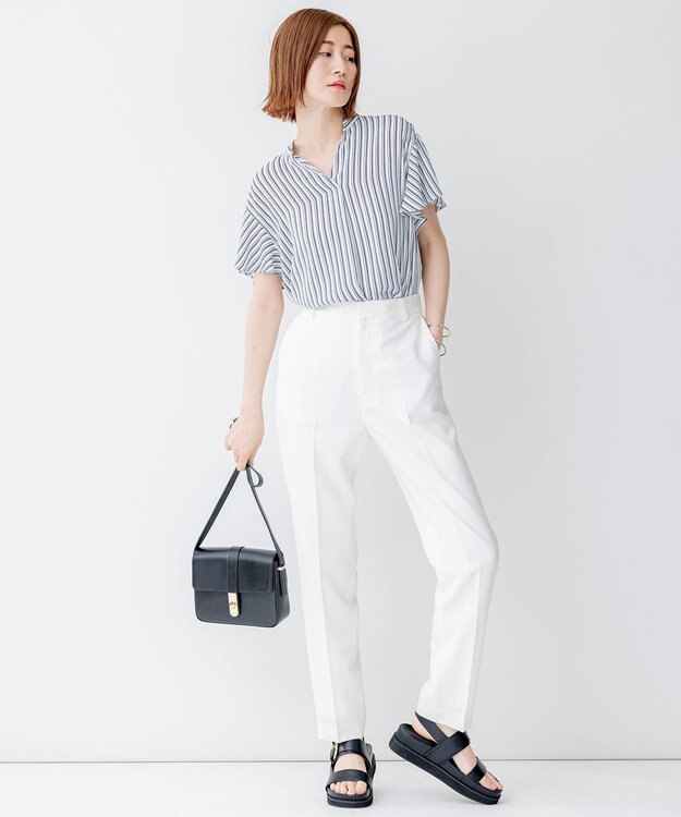 23区 【洗える】ランダムストライププリント キーネック ブラウス ホワイト系ストライプ