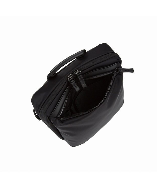 ACE BAGS & LUGGAGE ace. メトレクス ショルダーバッグ  軽量 縦型 19113 エース ブラック